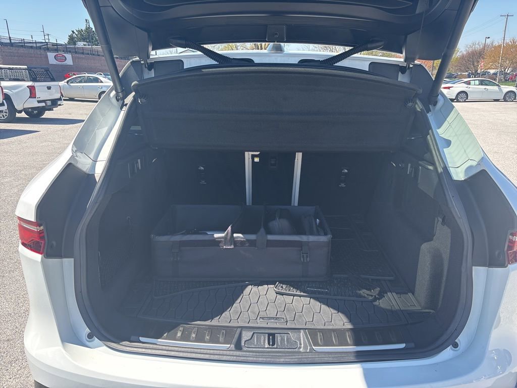 Used 2022 Jaguar F-PACE S image 5