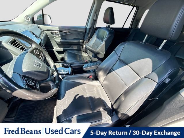 Used 2019 Honda Pilot Touring image 21