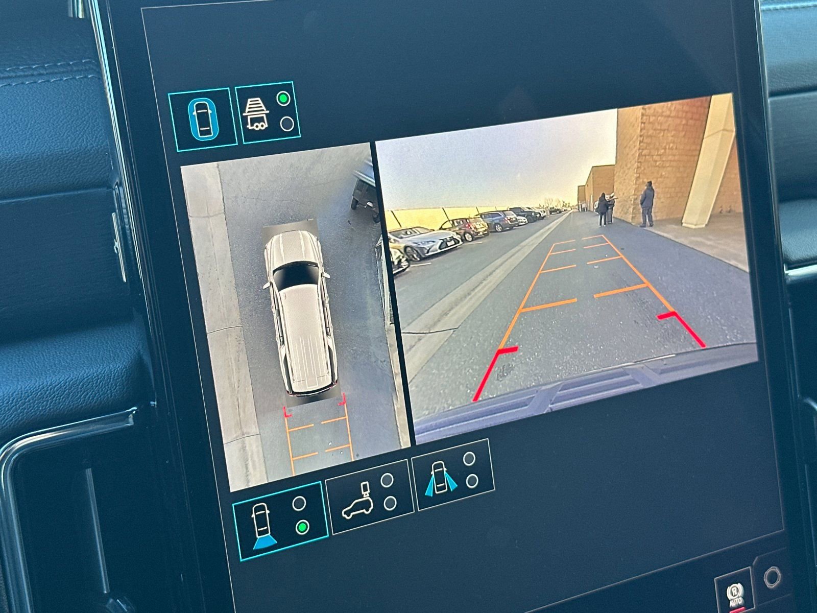 New 2026 GMC Yukon XL Denali AWD/4WD image 21