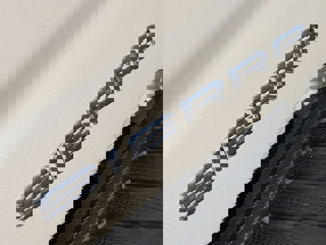 Used 2025 GMC Sierra 2500 Denali Ultimate image 13