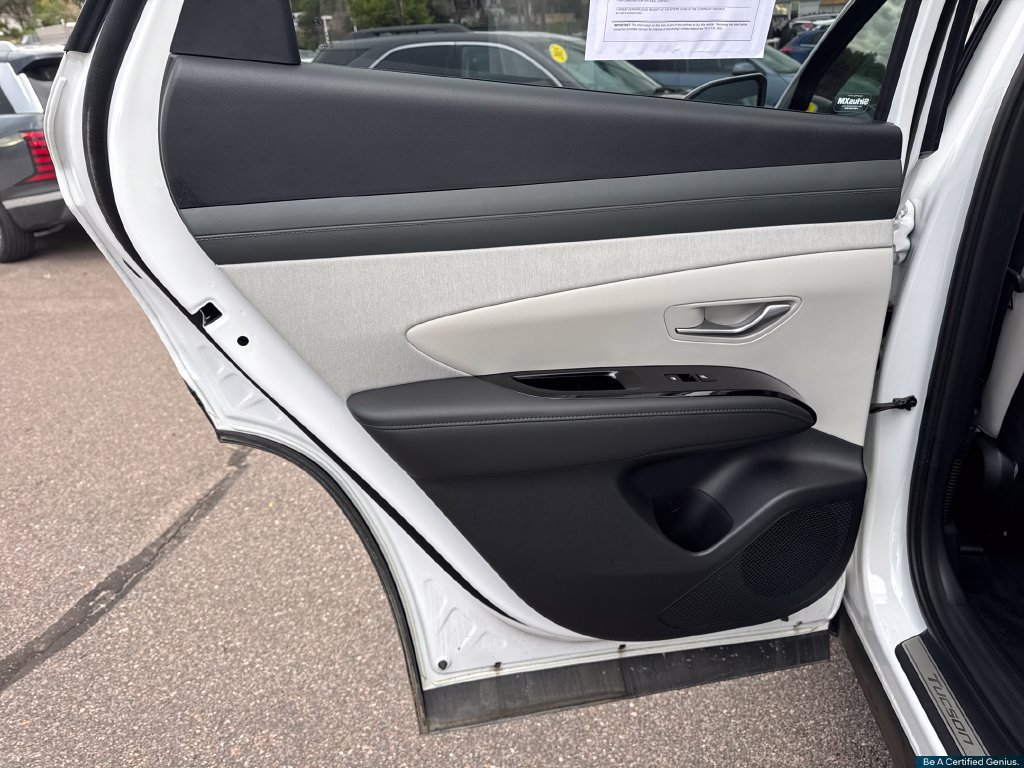 Certified 2026 Hyundai Tucson Limited AWD/4WD image 39