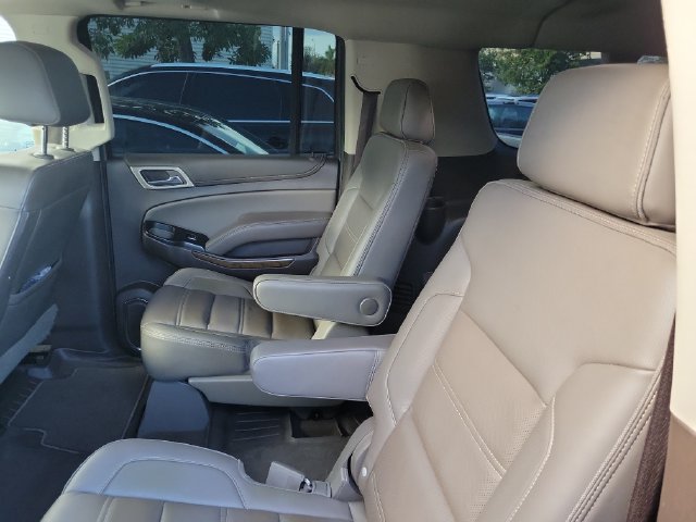 Used 2019 GMC Yukon XL Denali w/ Denali Ultimate Package AWD/4WD image 10