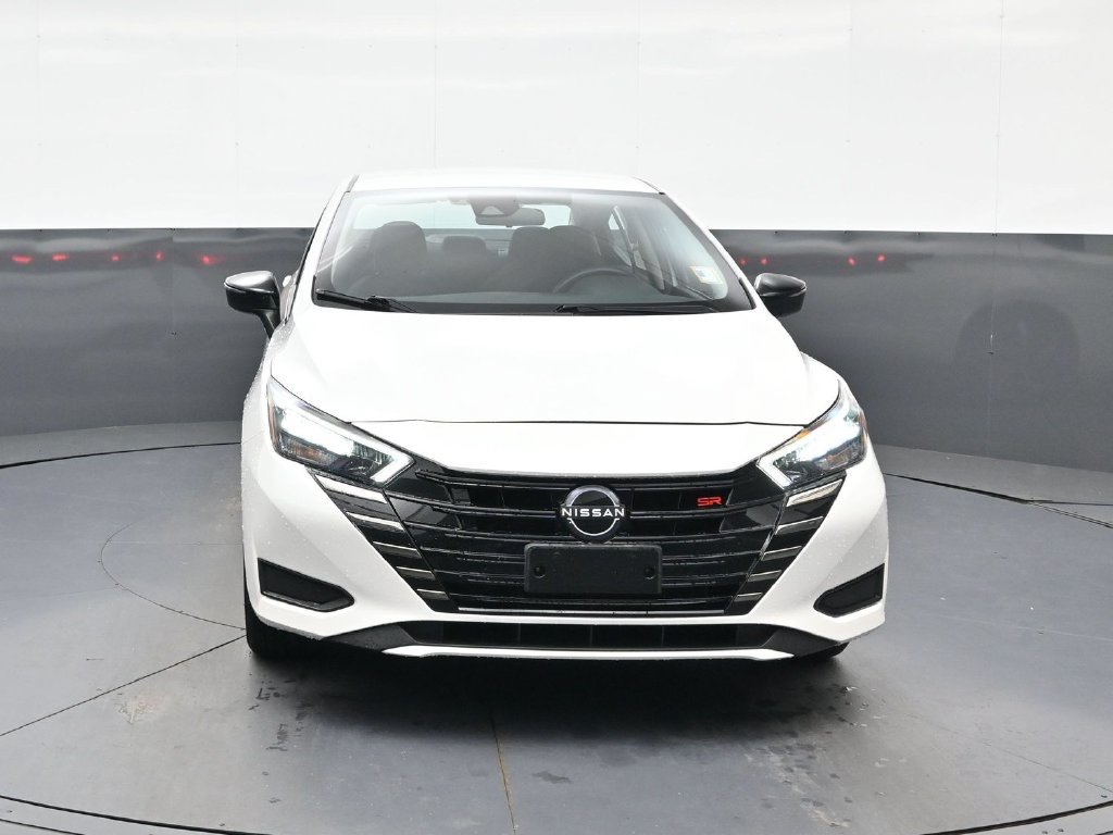 Certified 2024 Nissan Versa SR FWD image 3