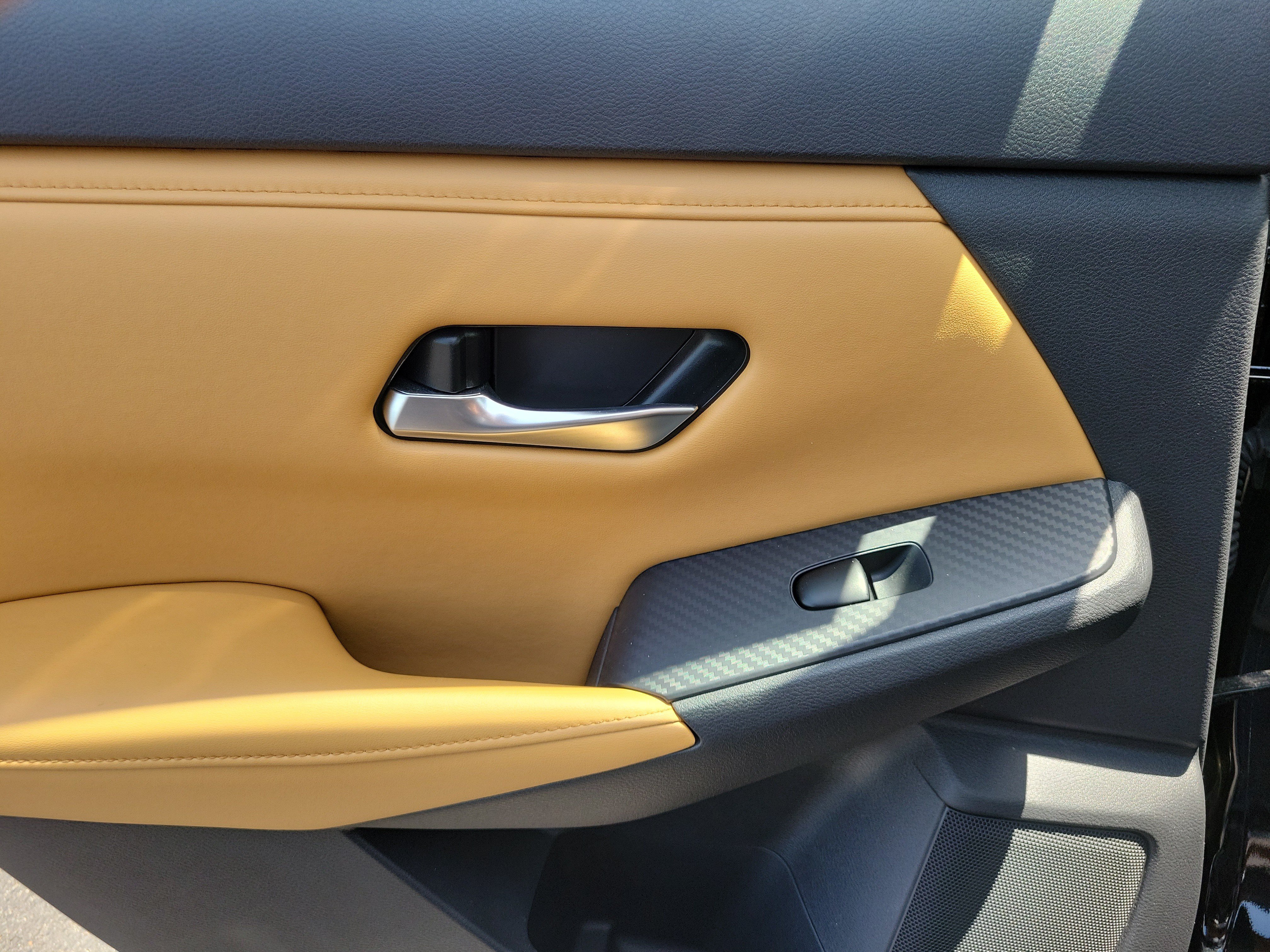 Certified 2023 Nissan Sentra SV w/ SV Premium Package FWD image 12