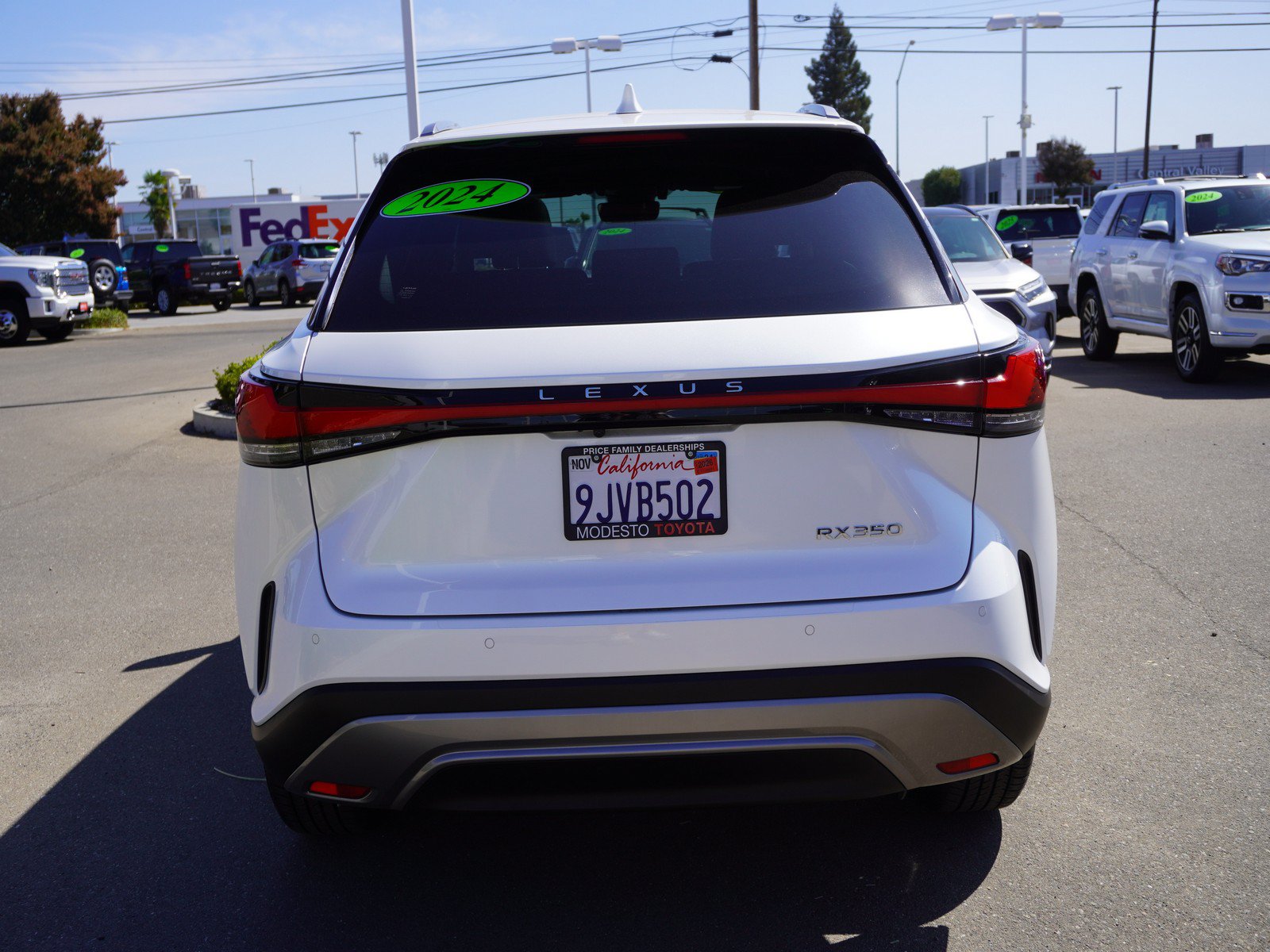 Used 2024 Lexus RX 350 Premium Plus w/ Cold Area Package FWD image 9