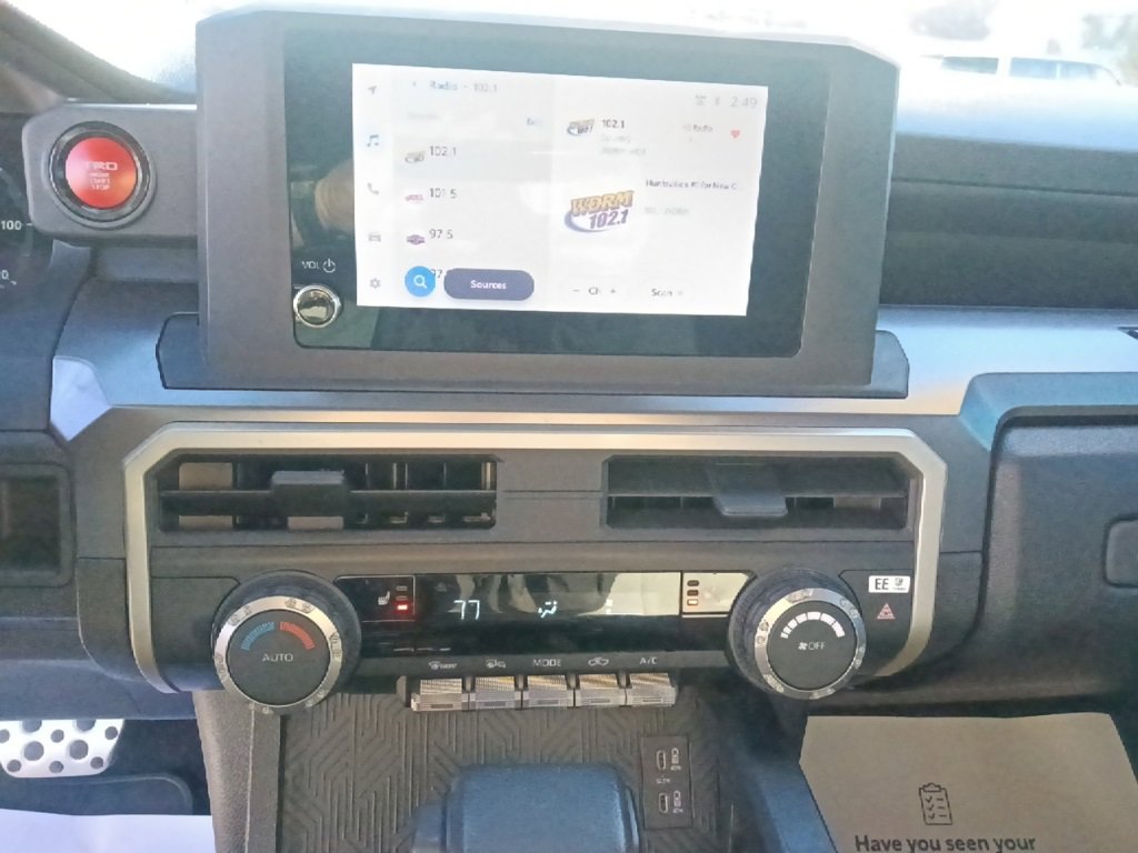 Used 2024 Toyota Tacoma TRD Sport image 21