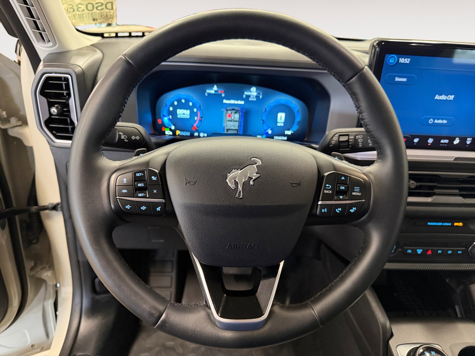 Used 2025 Ford Bronco Sport Badlands image 15