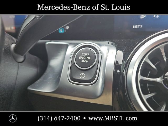 Used 2026 Mercedes-Benz GLB 250 4MATIC image 32