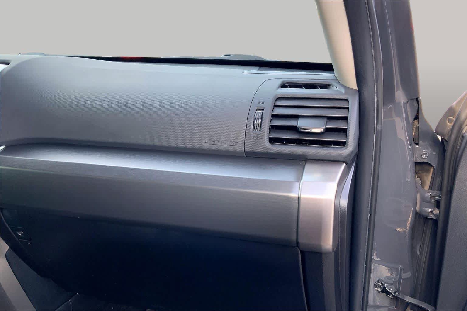 Used 2024 Toyota 4Runner SR5 Premium w/ Moonroof Package AWD/4WD image 19