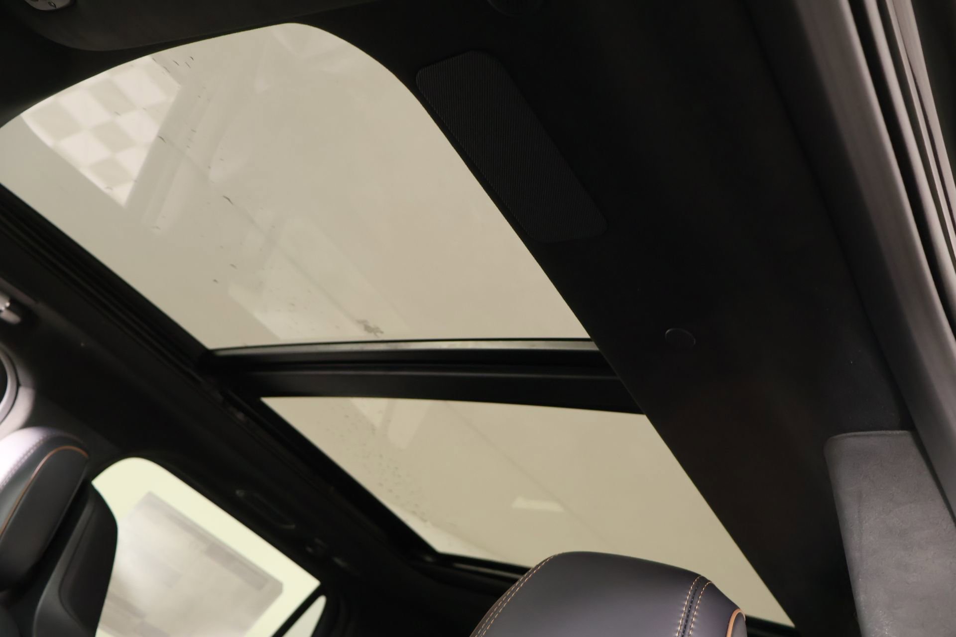 New 2026 Lincoln Navigator L Black Label AWD/4WD image 16