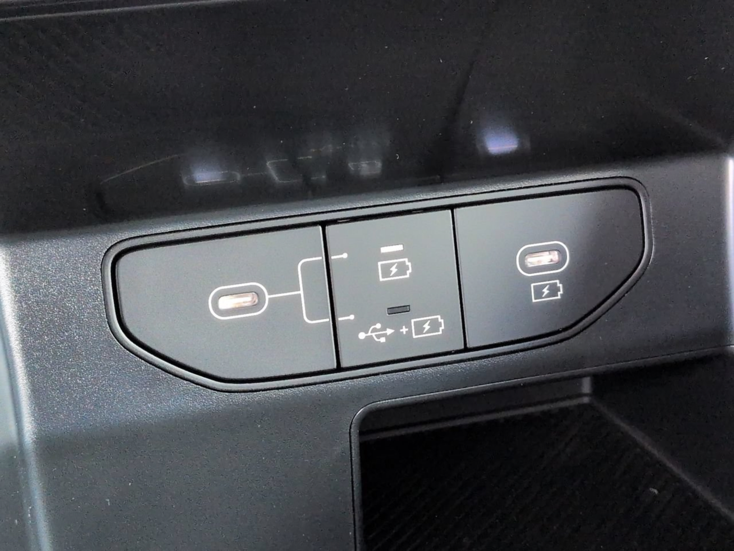 New 2026 Kia Sorento LX FWD image 25
