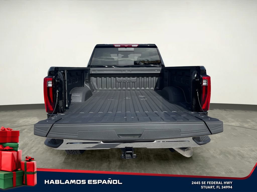 New 2025 GMC Sierra 2500 SLT w/ SLT Premium Package image 5