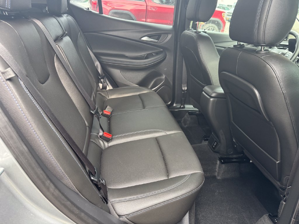 Used 2026 Buick Encore GX Sport Touring w/ Comfort Package AWD/4WD image 18