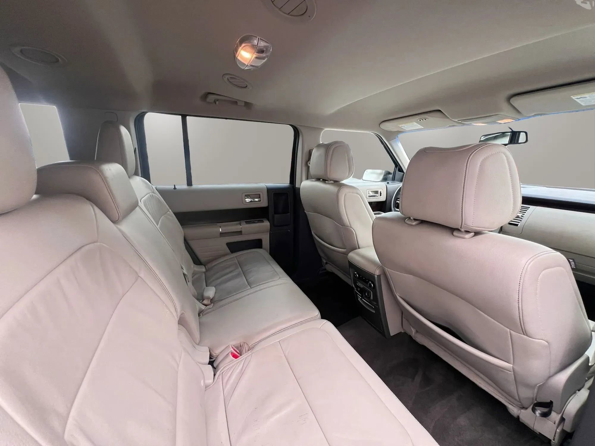 Used 2012 Ford Flex SEL w/ Equipment Group Order Code FWD image 28