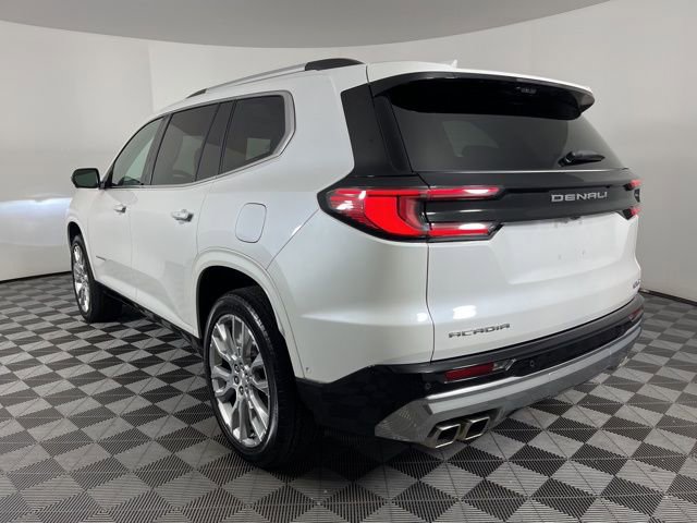 Used 2025 GMC Acadia Denali w/ Super Cruise Package image 7