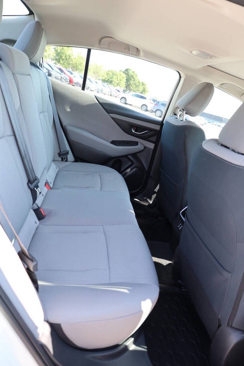 Used 2025 Subaru Legacy Premium w/ Popular Package #1 AWD/4WD image 16