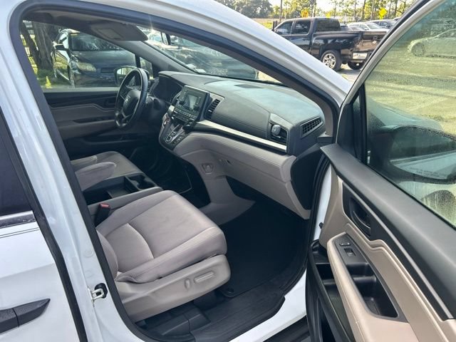 Used 2018 Honda Odyssey LX image 10