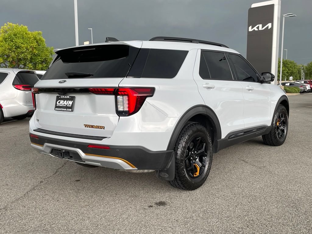 Used 2026 Ford Explorer Tremor w/ Tremor Ultimate Package AWD/4WD image 9