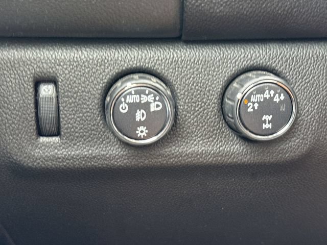 Used 2020 GMC Canyon Denali AWD/4WD image 25