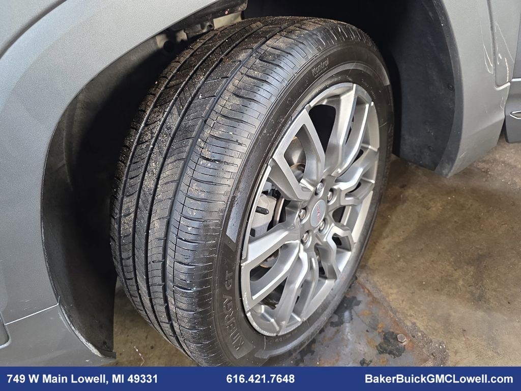 Used 2023 GMC Terrain Denali image 31