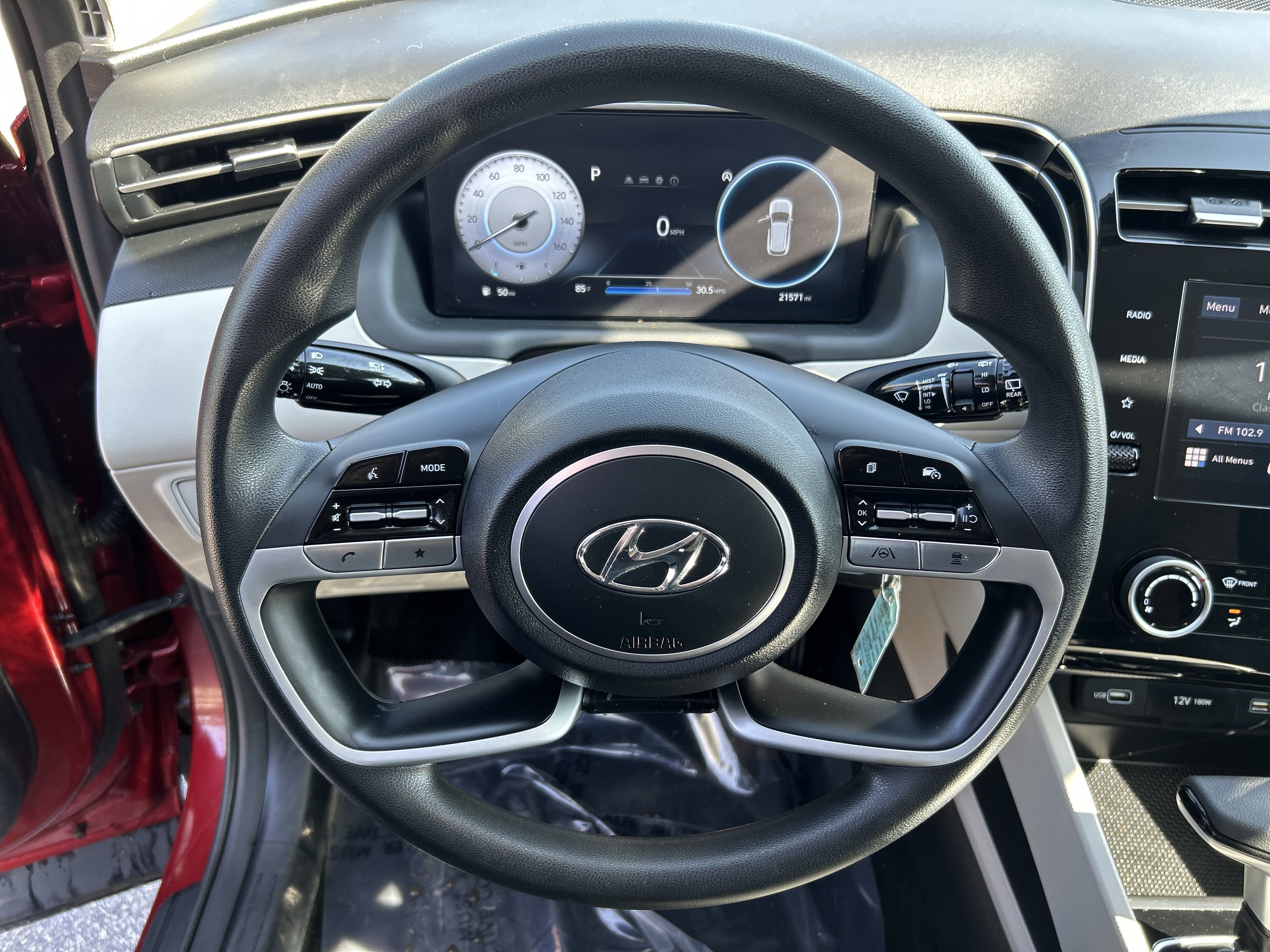 Certified 2024 Hyundai Tucson SE AWD/4WD image 21
