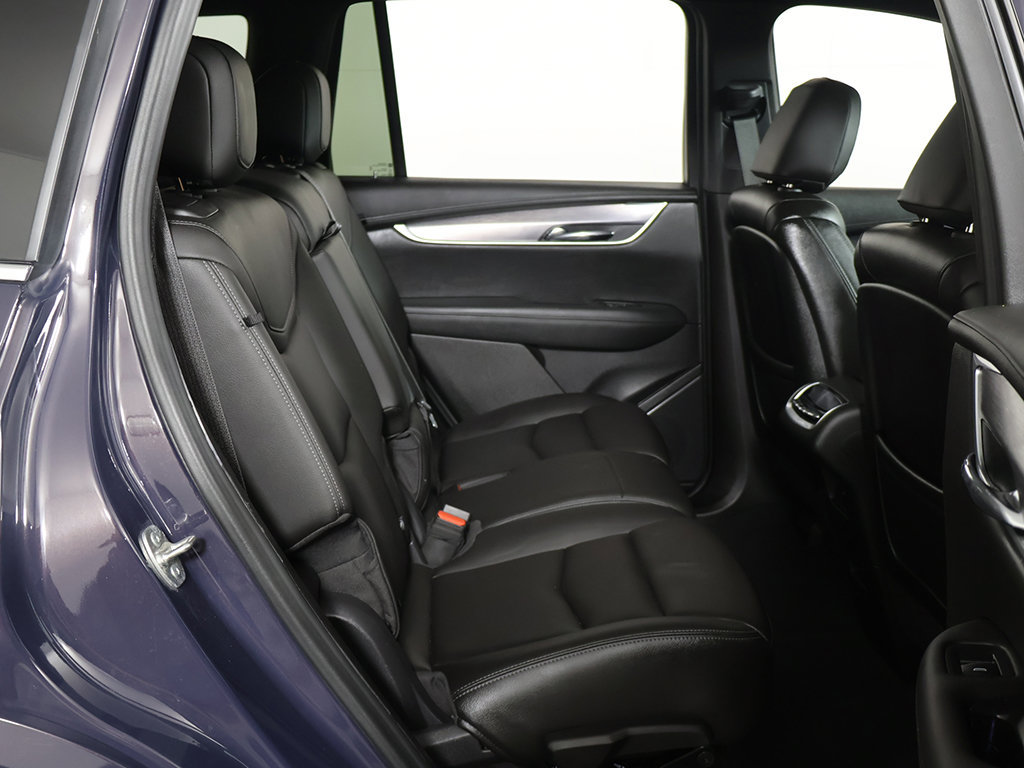 Used 2024 Cadillac XT6 Luxury w/ LPO, Floor Liner Package AWD/4WD image 32