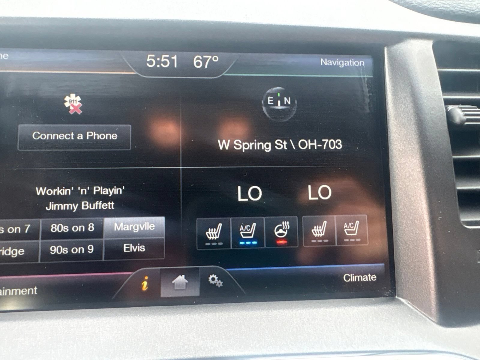 Used 2015 Lincoln MKS AWD w/ Equipment Group 101A image 29