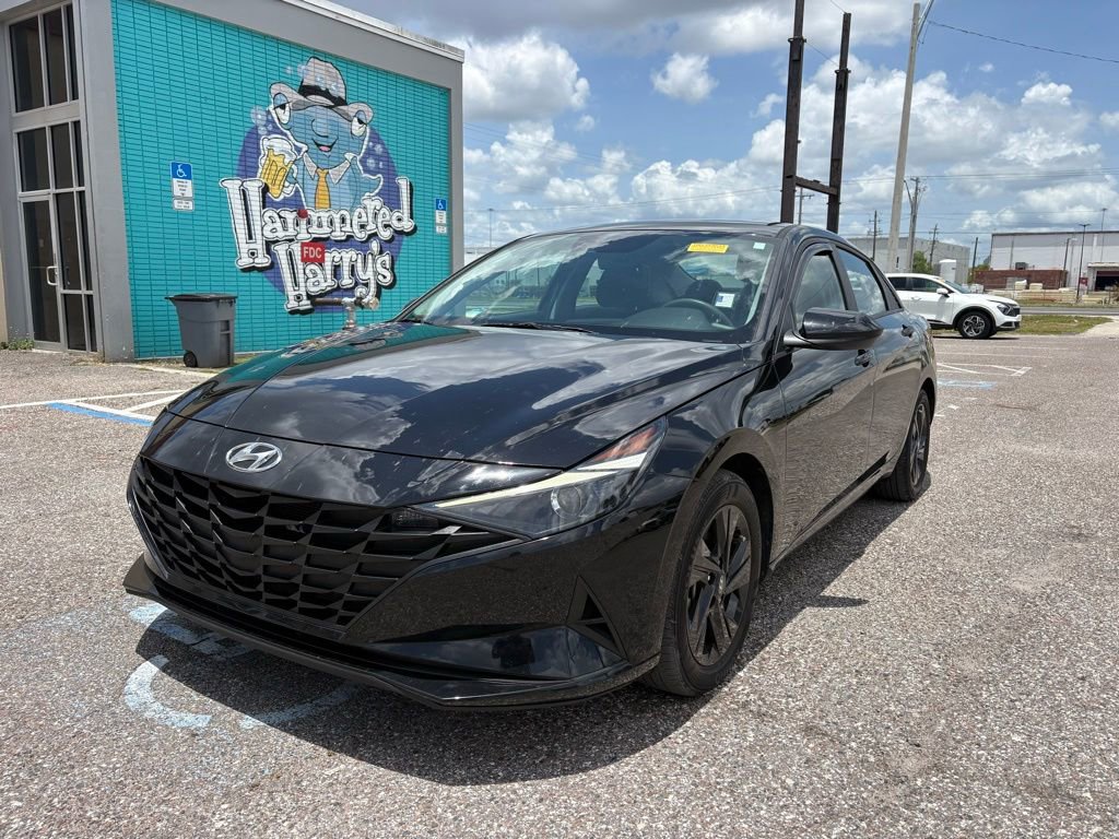 Used 2023 Hyundai Elantra Blue w/ Cargo Package FWD image 7