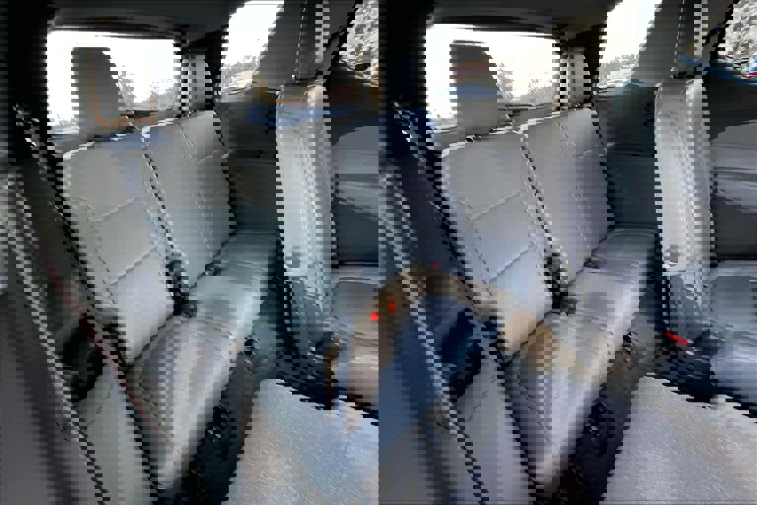 Used 2018 Chevrolet Traverse LT image 27