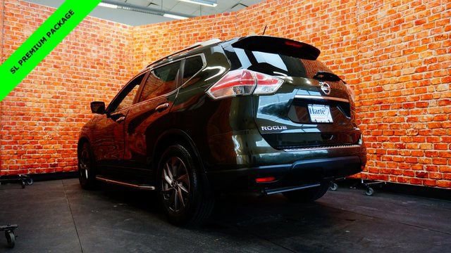 Used 2016 Nissan Rogue SL w/ SL Premium Package image 5