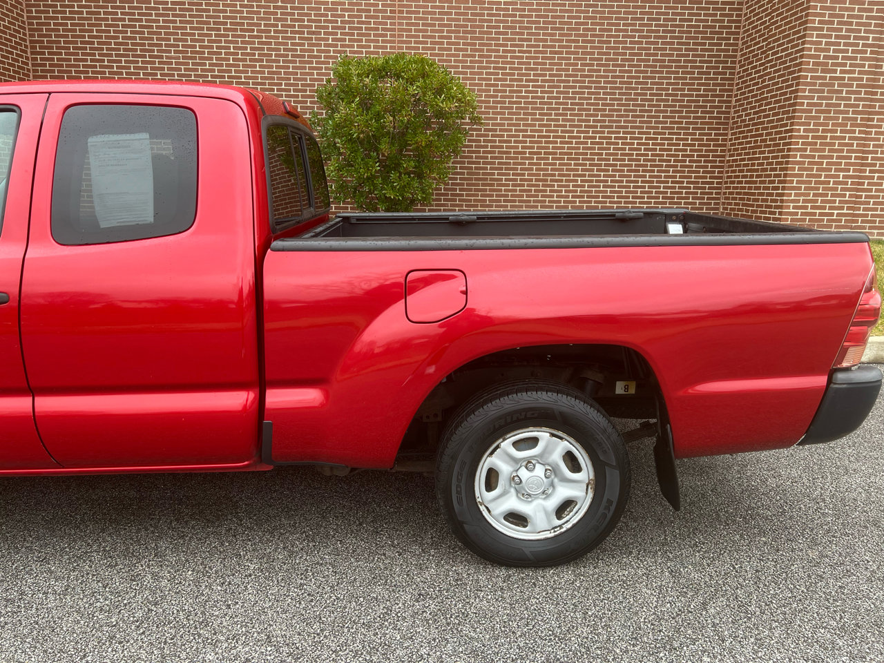 Used 2013 Toyota Tacoma 2WD Access Cab image 6