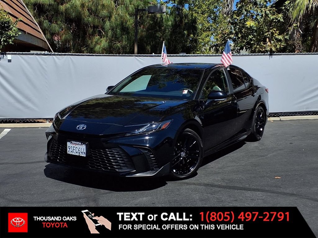 Used 2025 Toyota Camry SE