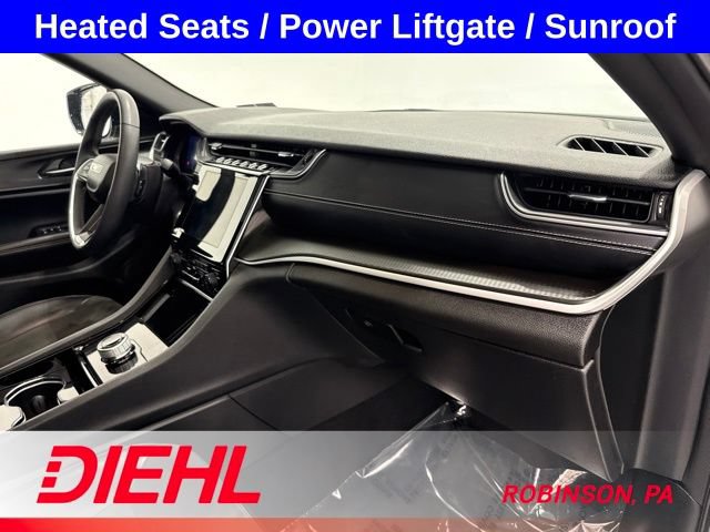 Certified 2023 Jeep Grand Cherokee L Laredo AWD/4WD image 16