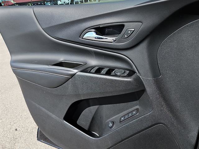 Used 2022 Chevrolet Equinox Premier image 13