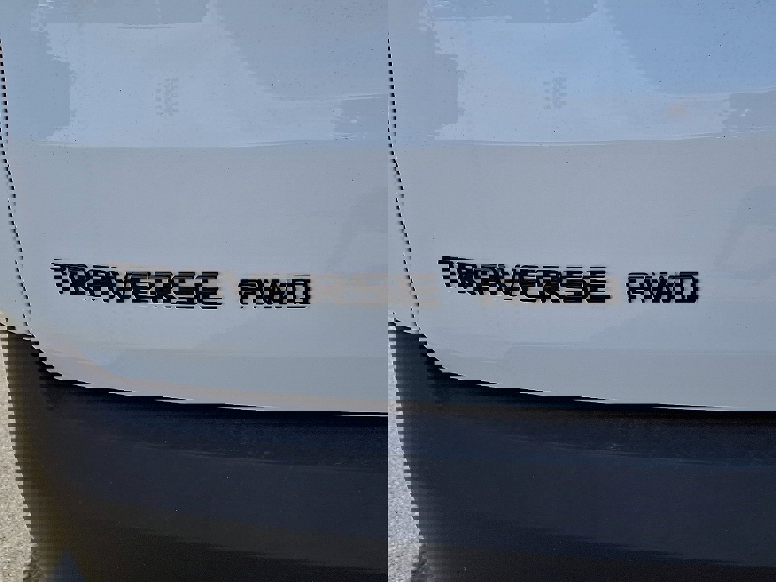 Used 2023 Chevrolet Traverse LT w/ Midnight/Sport Edition image 30