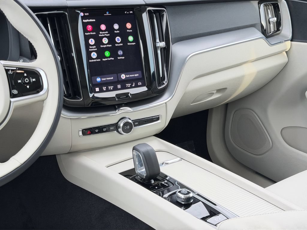 Certified 2024 Volvo XC60 T8 Core w/ Climate Package AWD/4WD image 14