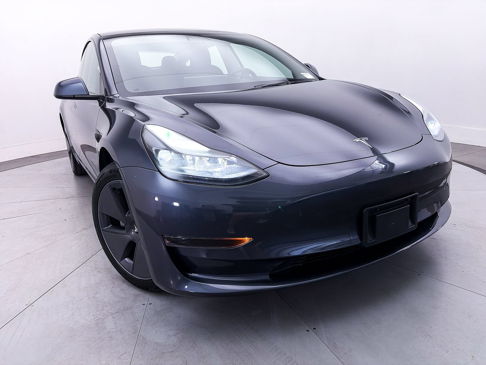 Used 2023 Tesla Model 3 Standard Range RWD image 8