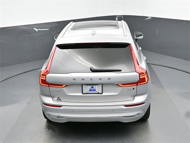 Used 2022 Volvo XC60 B5 Inscription w/ Advanced Package image 49