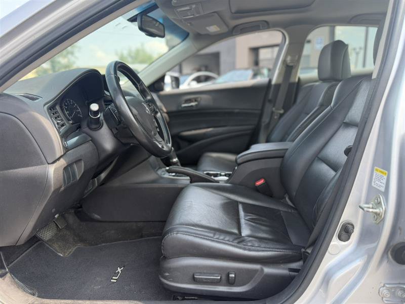 Used 2014 Acura ILX w/ Technology Package FWD image 10