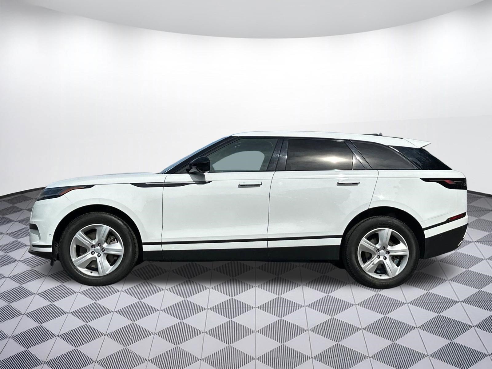 Certified 2026 Land Rover Range Rover Velar S AWD/4WD image 2