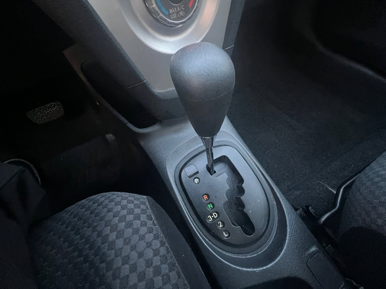 Used 2008 Toyota Yaris Sedan image 22