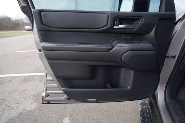 Used 2025 Toyota Land Cruiser w/ Premium Package image 15