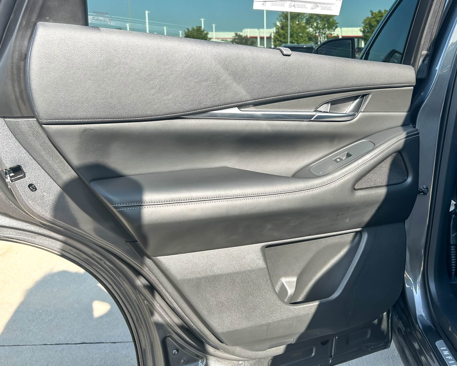 Certified 2024 INFINITI QX60 Luxe image 21