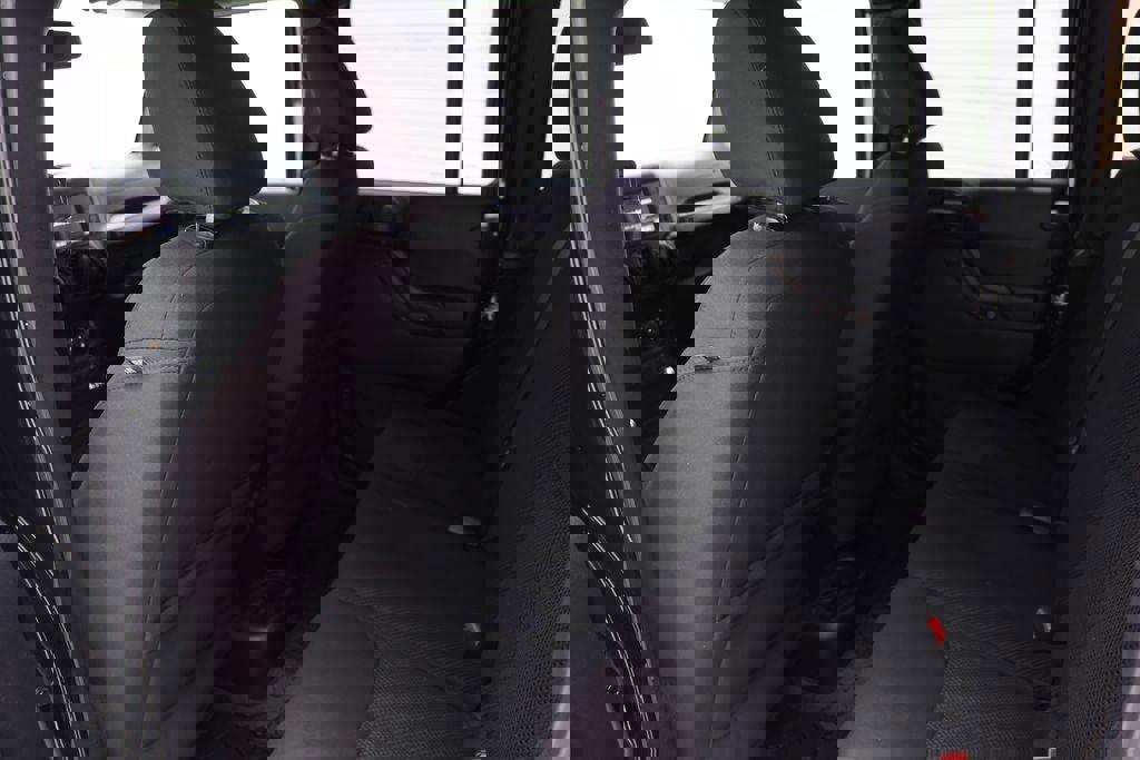 Used 2017 Jeep Wrangler Unlimited Sport image 10