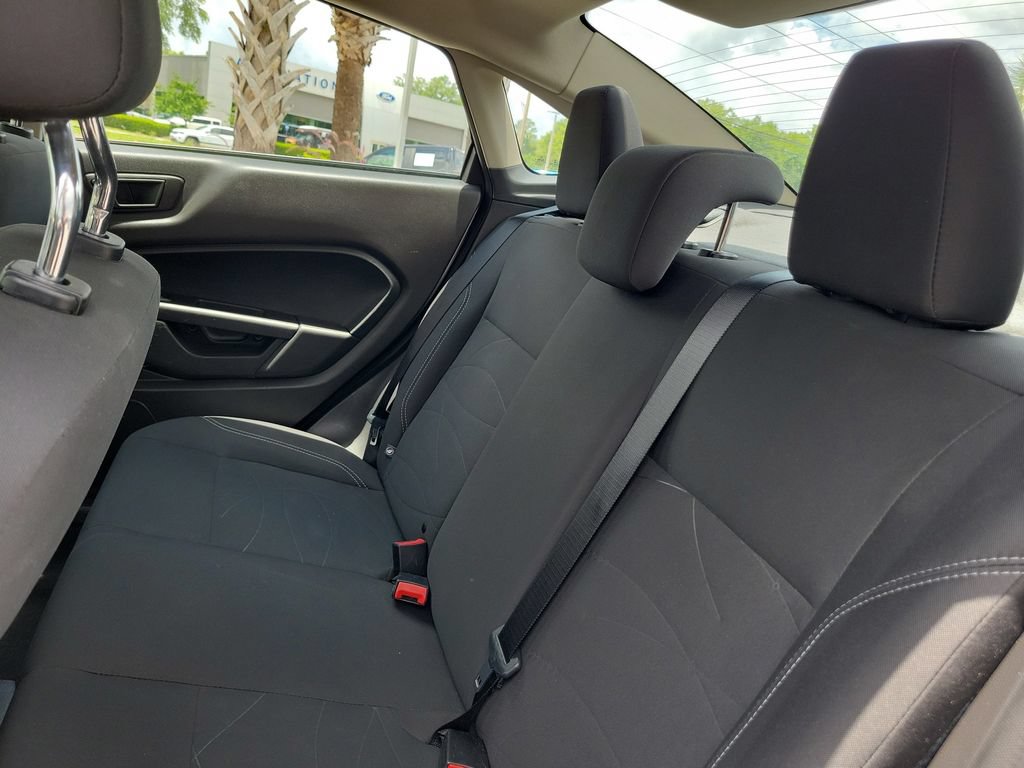 Used 2019 Ford Fiesta SE FWD image 11