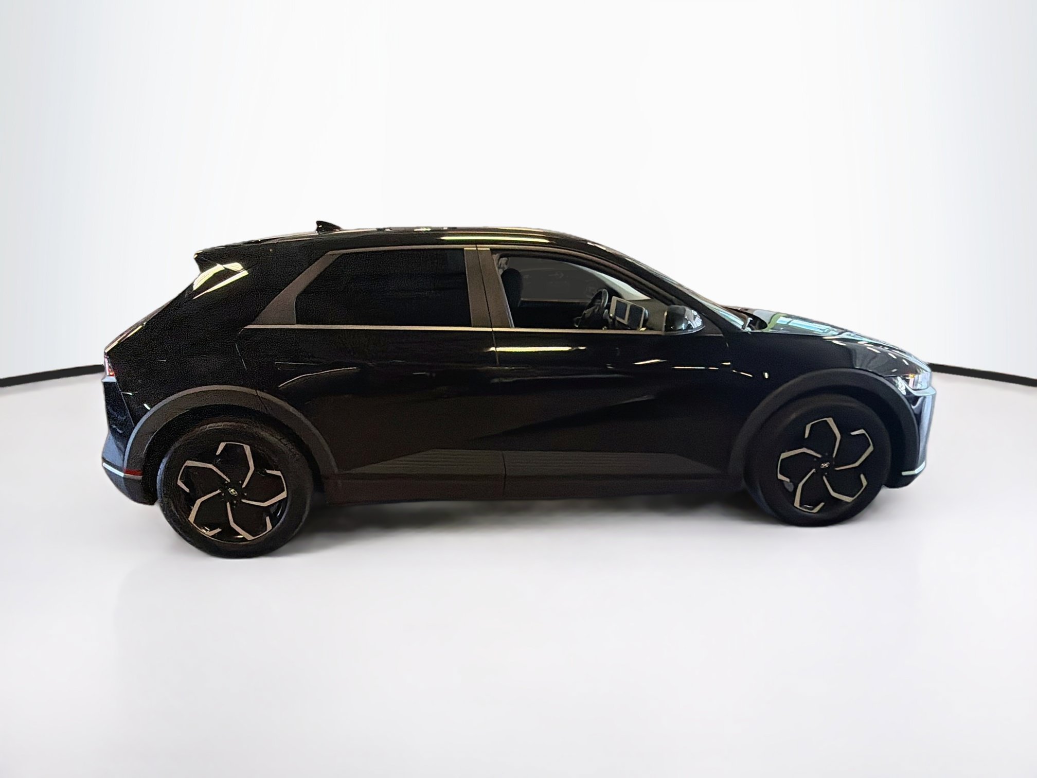 Used 2024 Hyundai Ioniq 5 SEL AWD/4WD image 10