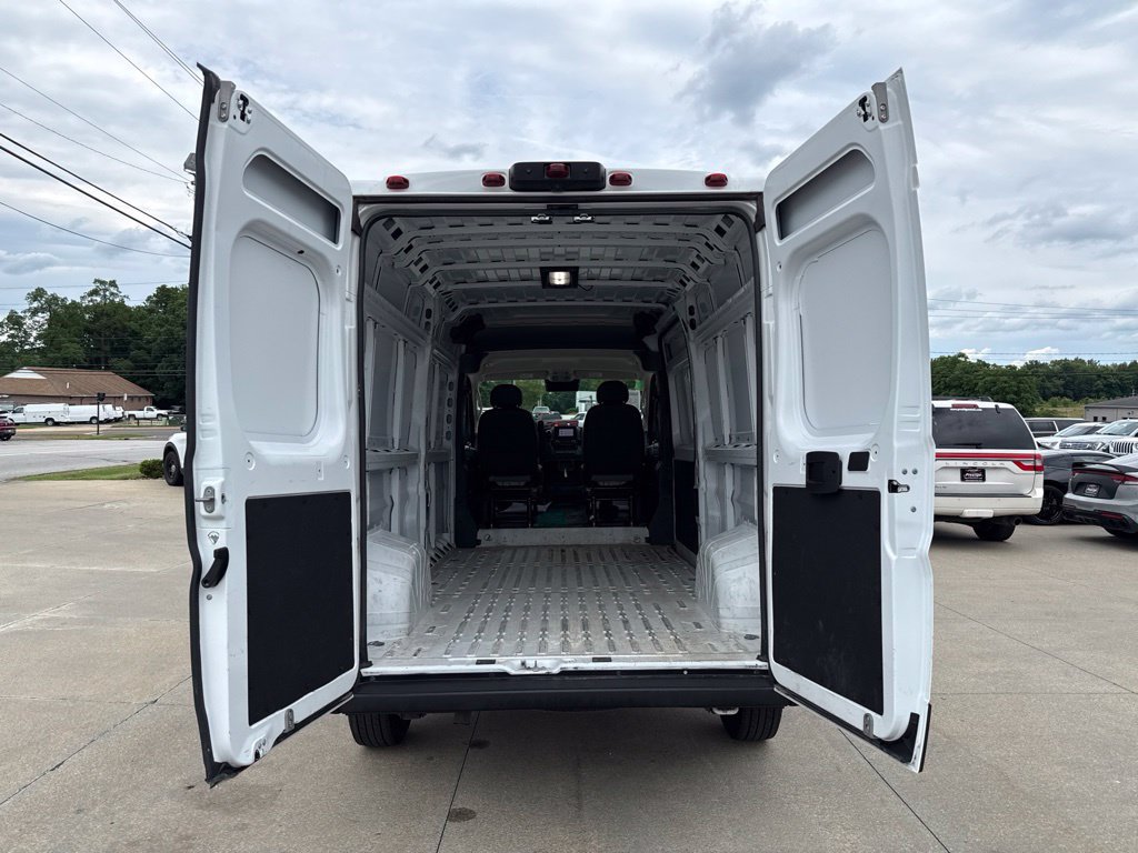 Used 2025 RAM ProMaster 2500 w/ Convenience Group FWD image 48