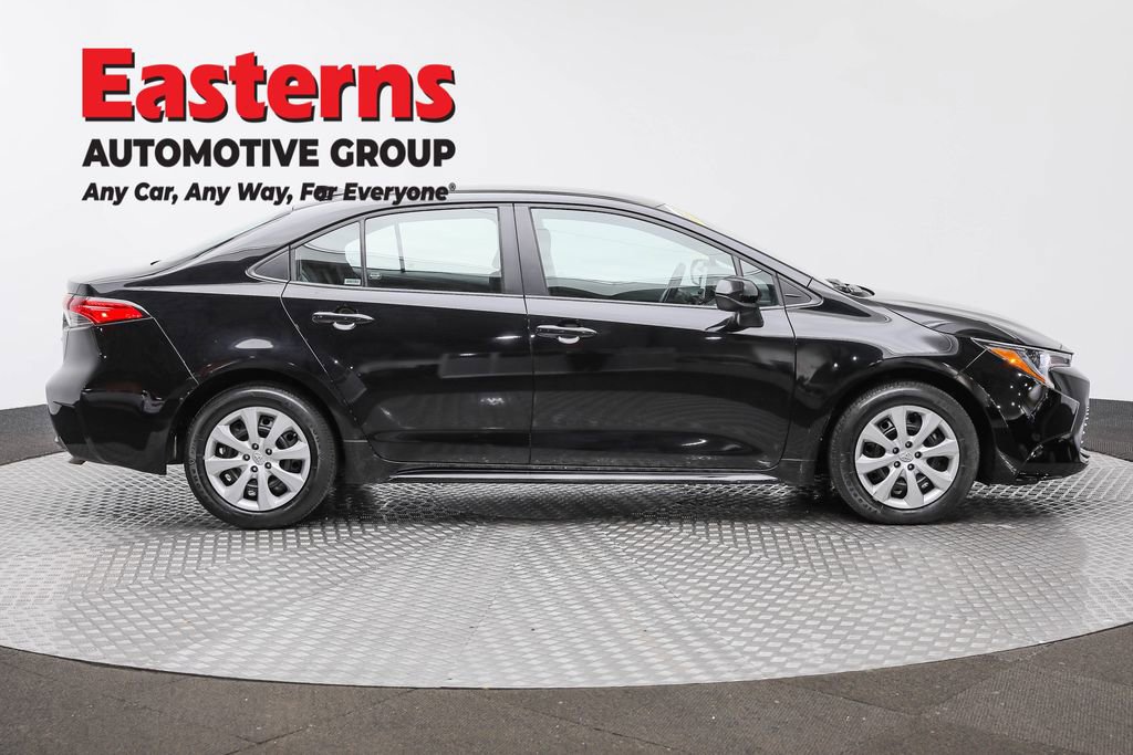 Used 2024 Toyota Corolla LE image 4