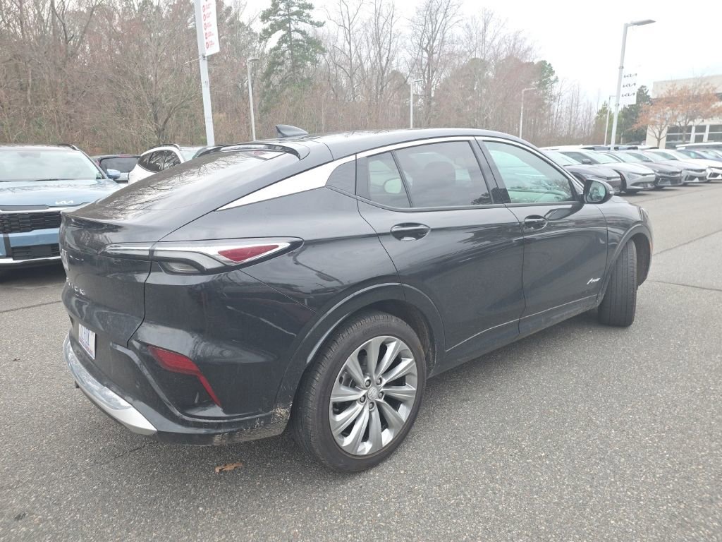 Used 2025 Buick Envista Avenir image 7