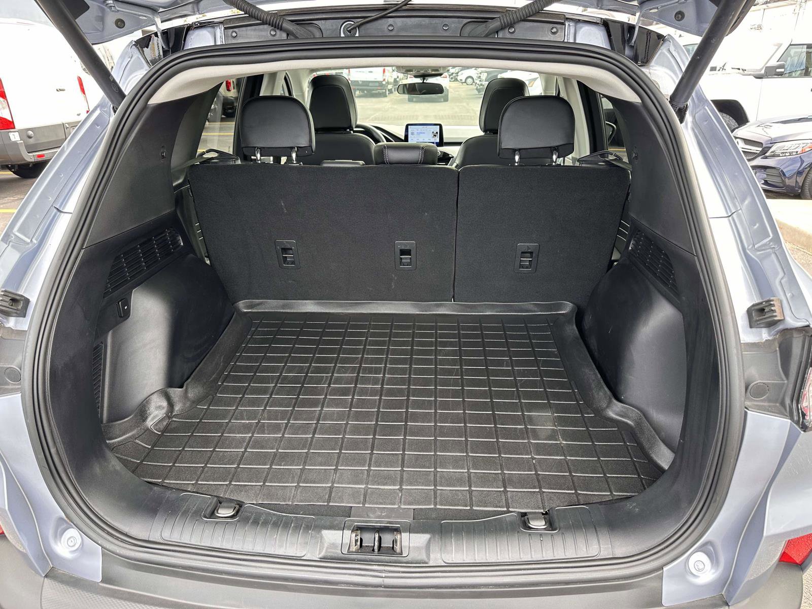 Certified 2022 Ford Escape SEL AWD/4WD image 8